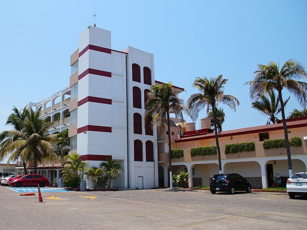 Hotel Marbella Manzanillo Exterior photo